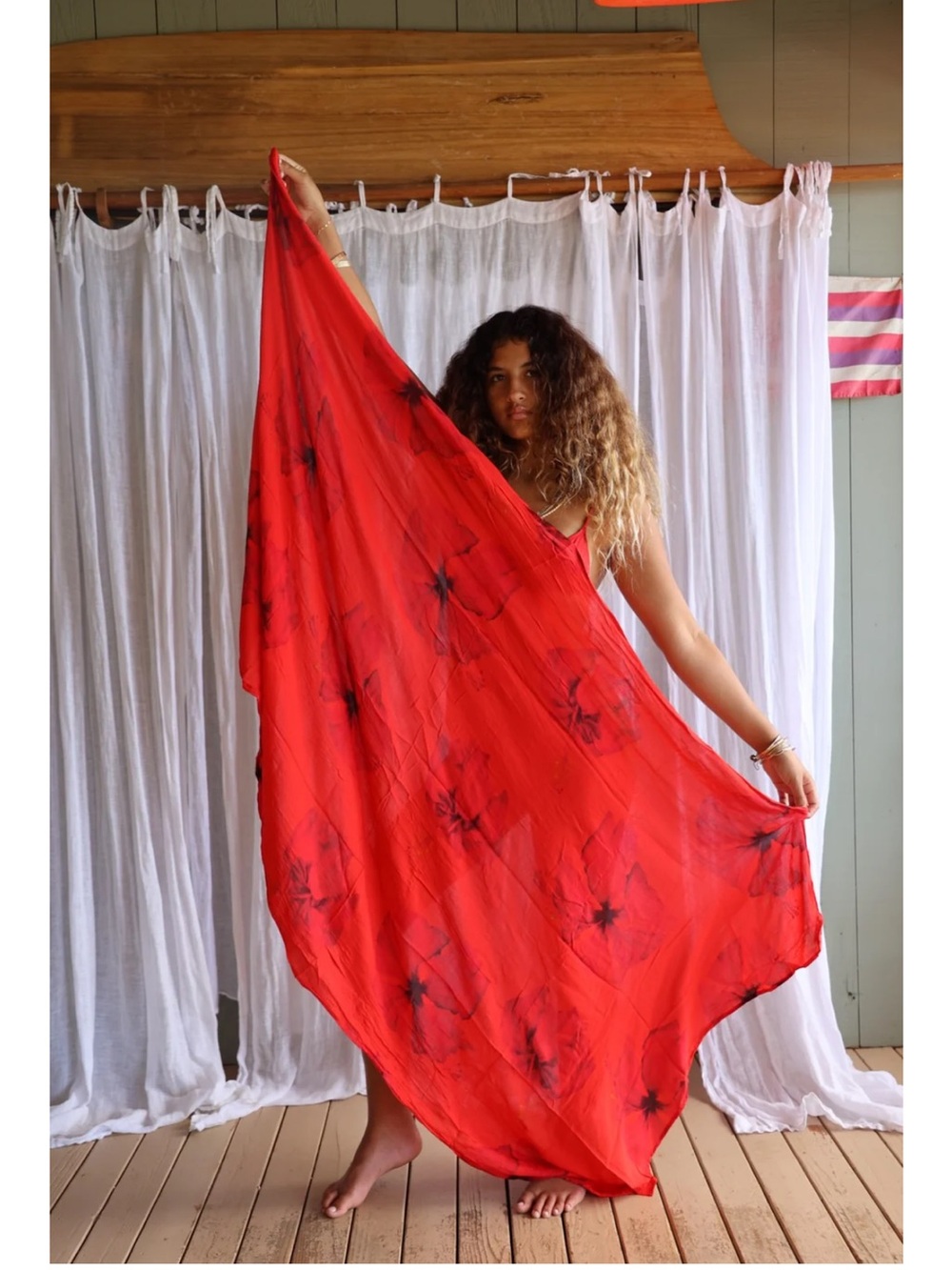 Ohana Hibiscus Pareo NWT